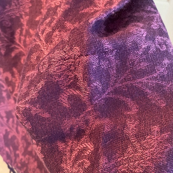 Jacquard Soft / Silky scarf🌸 - Picture 5 of 7